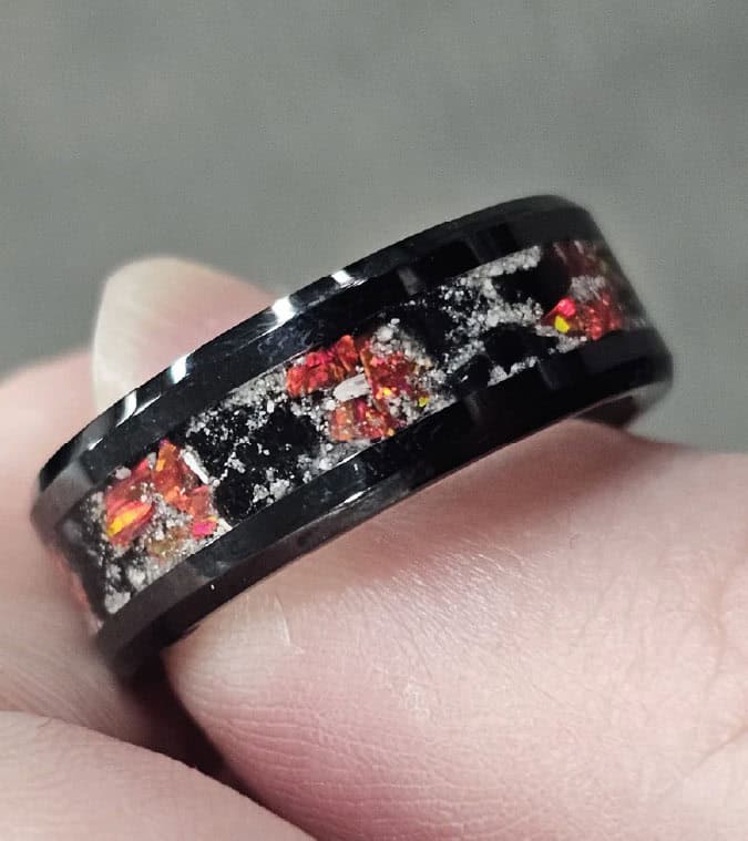 black_cremation_ash_pet_memorial_ring black pet cremation ash ring